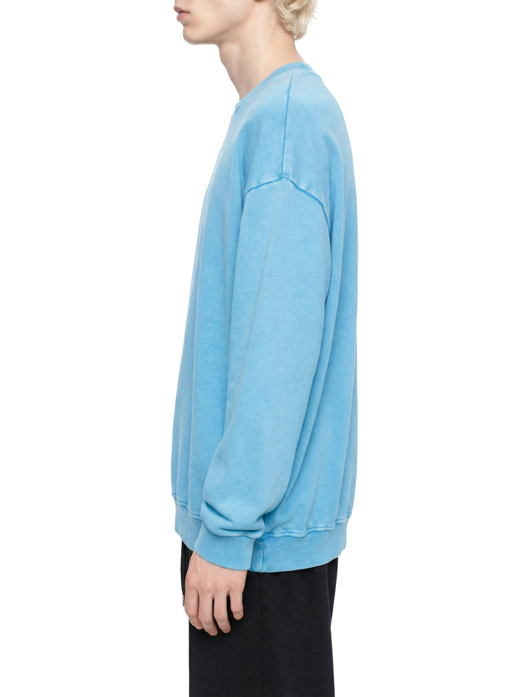 Vedoy Collective ,100% cotton,Sweatshirt ,Sweater,Comfy clothing ,High-quality ,Carrot Collection ,Unisex