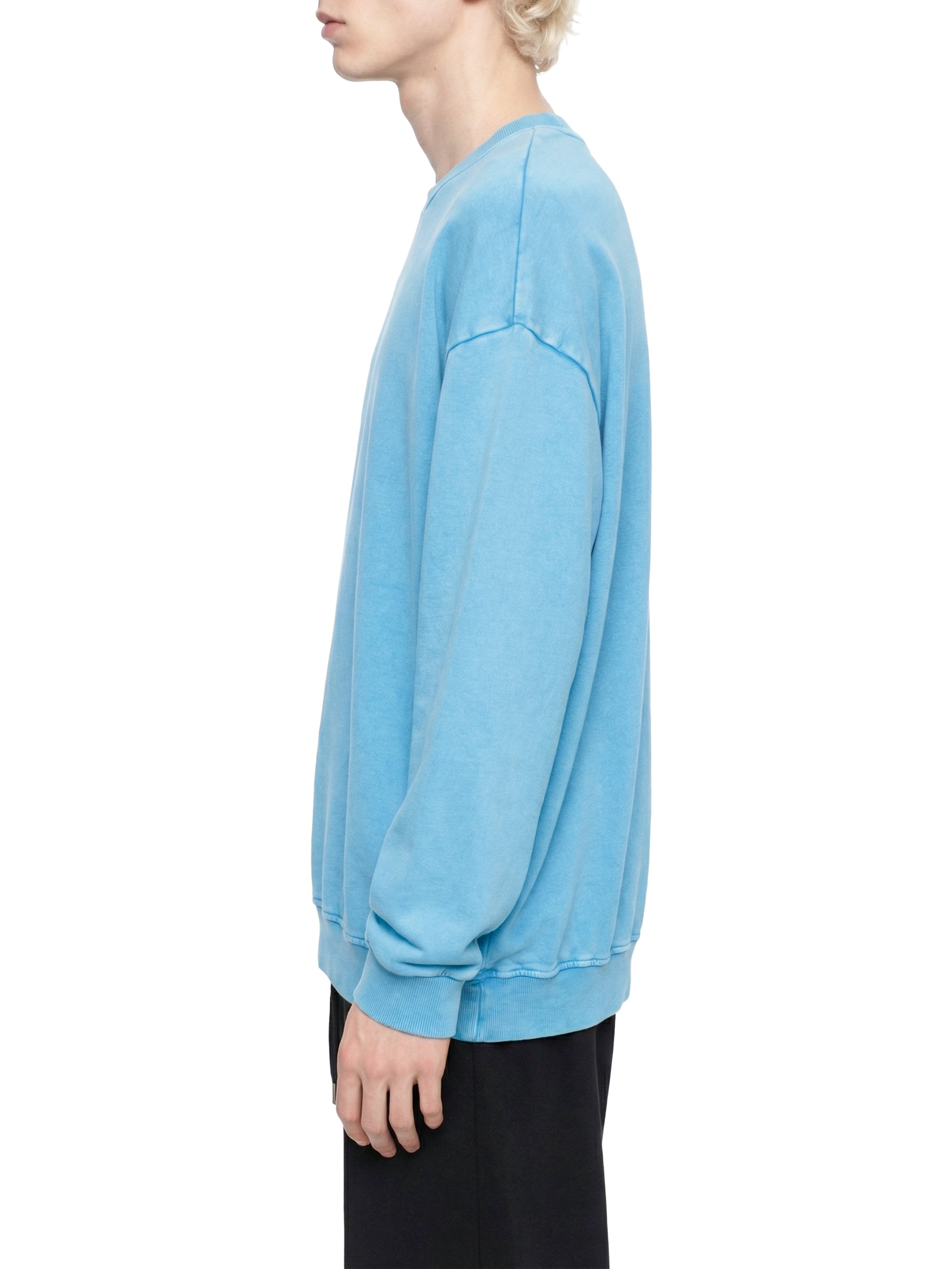 Vedoy Collective ,100% cotton,Sweatshirt ,Sweater,Comfy clothing ,High-quality ,Carrot Collection ,Unisex